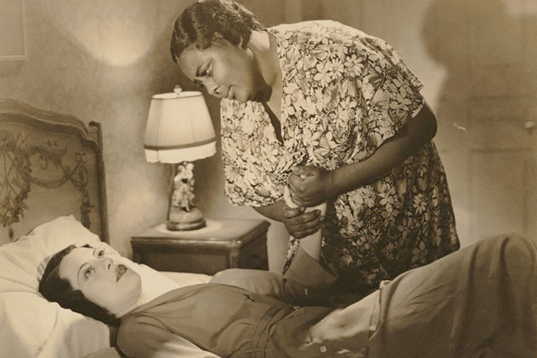 Fredi Washington and Louise Beavers in a scene from Imitation of Life
