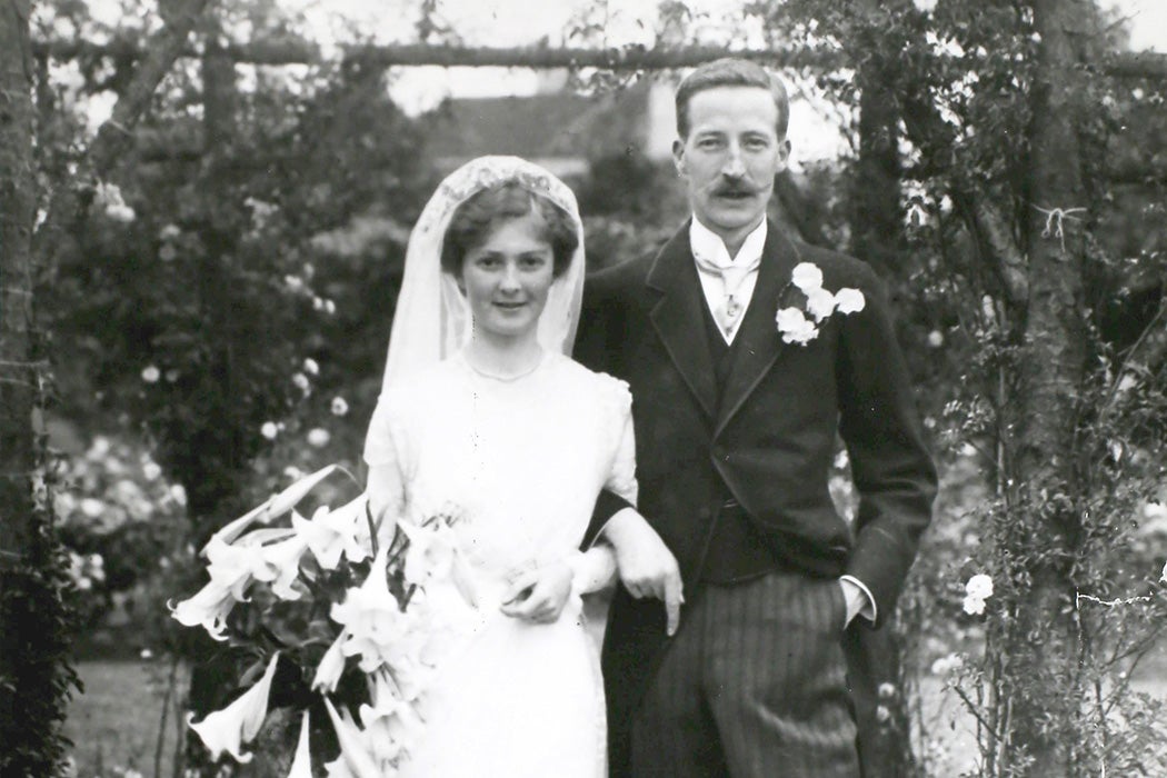 Photograph: Miss Beryl Goode, the well-known golfer, at her wedding to Mr W. J. G. Purnell, July 1913. 

Source: Getty
