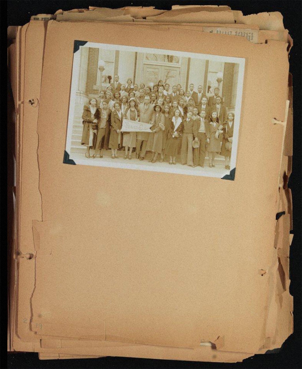From Merze Tate’s scrapbook of photographs, letters and newspaper clippings, ca. 1940-1959. Courtesy Western Michigan University.